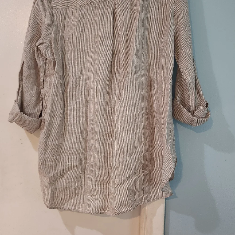 J.McLaughlin tan/white striped, large, Britt Linen Shirt - Picture 8 of 11